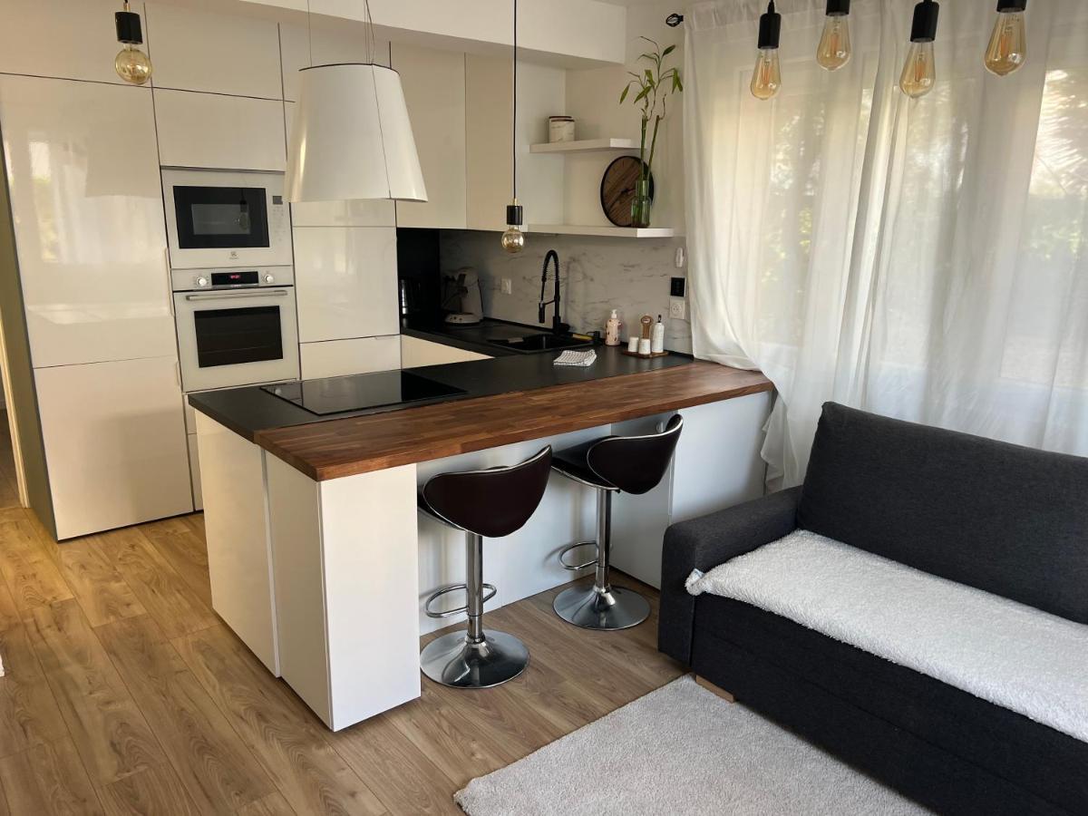 2 En Bord De 46m2 * Sete
